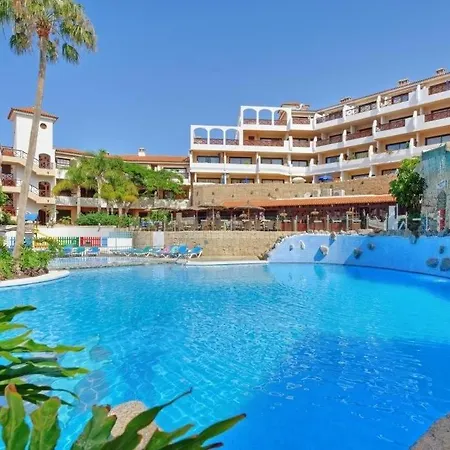Golf Christina Albatros - Heated Pool Apartment *